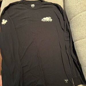 Long sleeve men’s roots top